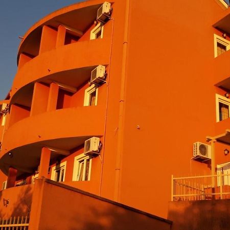 Apartments Danilo Kazanegra スヴェティ・ステファン エクステリア 写真